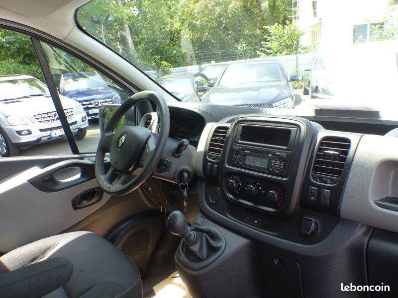 Renault TRAFIC III FG L2H1 1200 1.6 DCI 95CH CONFORT EURO6 (image 14)