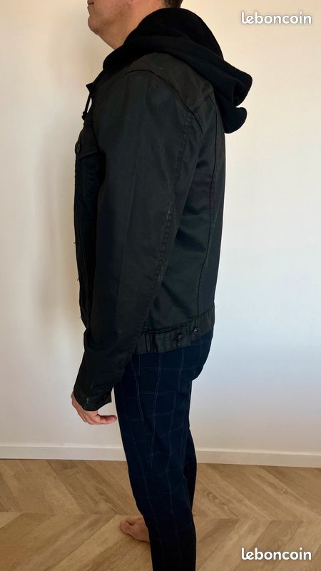 Blouson denim toile enduite noir Guess Taille L avec capuche (image 5)