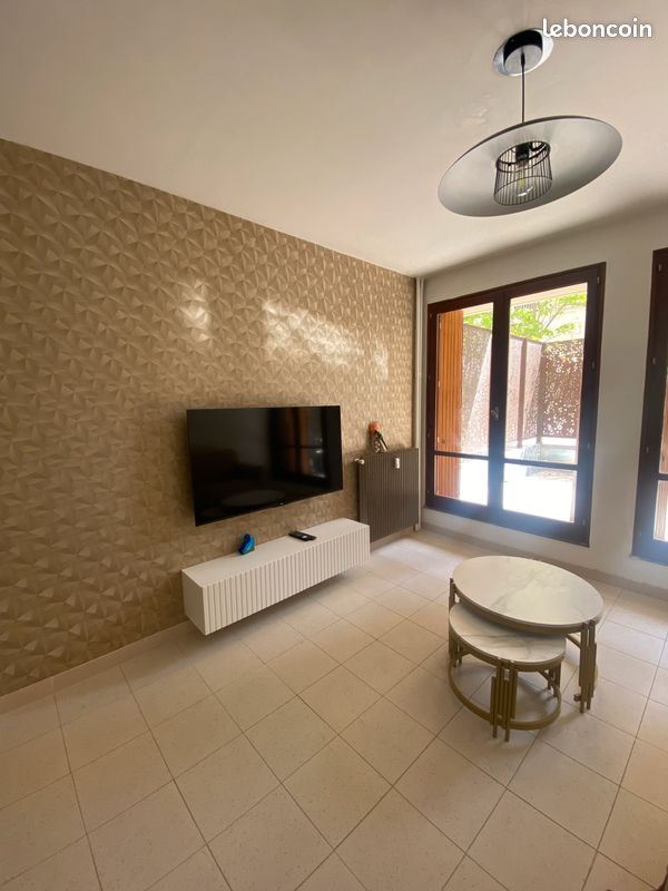 Location studio Rue THIERS (image 3)