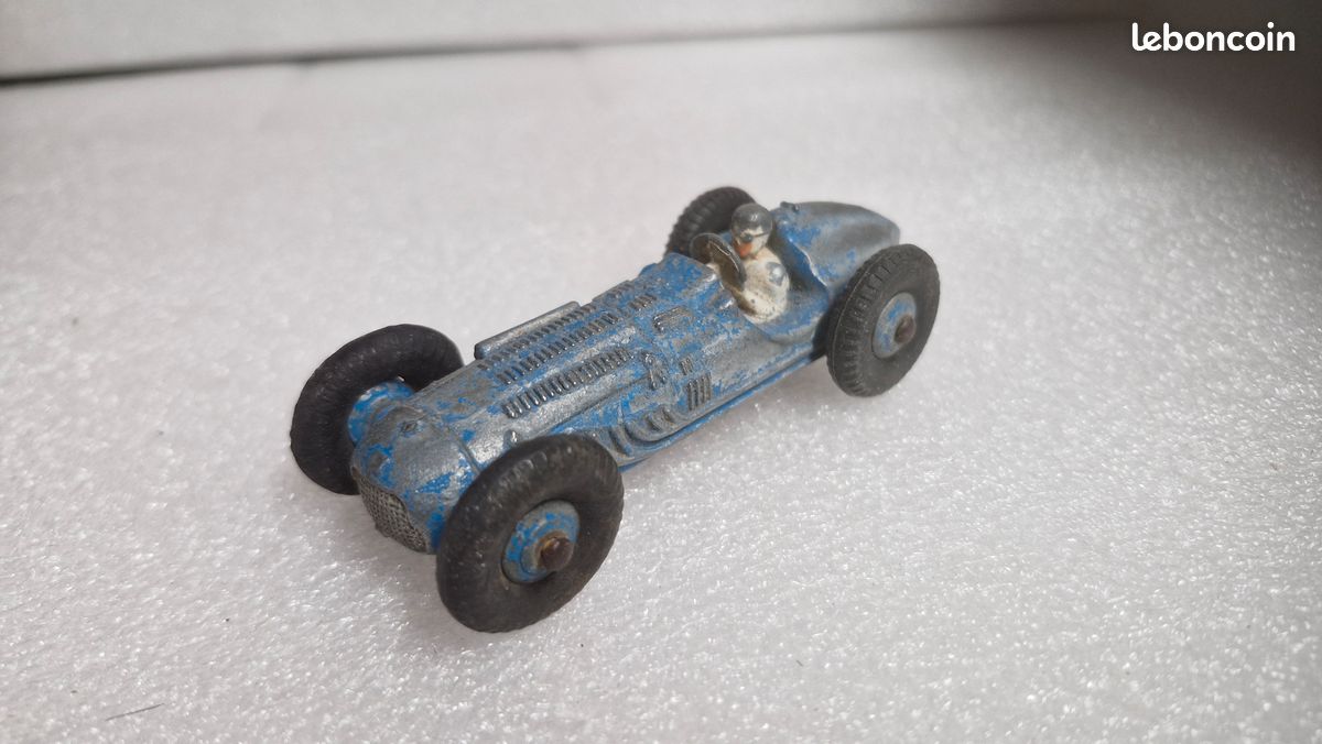 Dinky Toys 23H – Talbot-Lago Auto De Course – Miniature Vintage