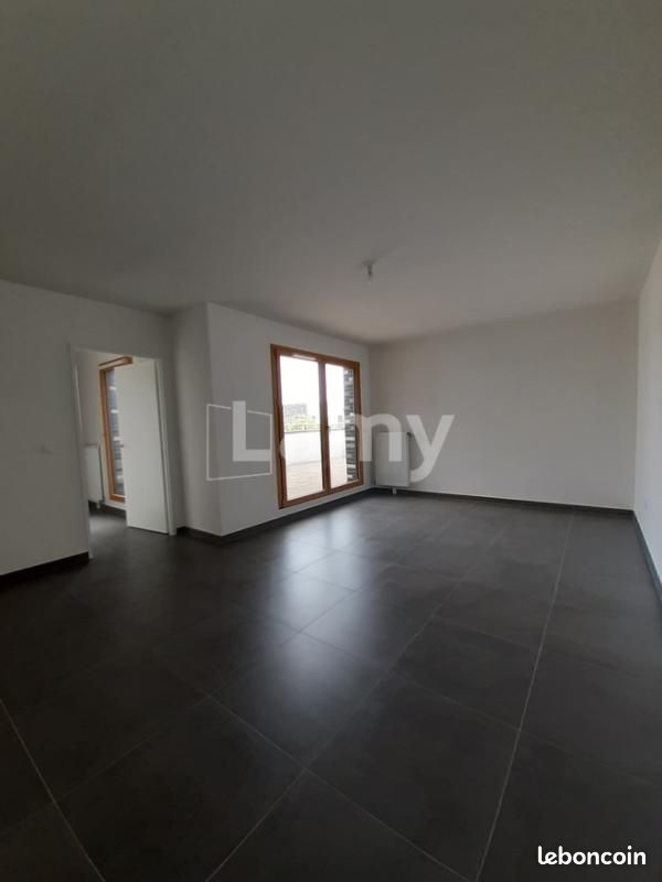 Appartement 3 pièces 77 m² · à Vigneux-sur-Seine · 77 m² · 1 241 €/mois