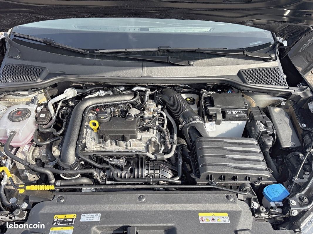 SEAT Arona 1.0 TSI 95 ch Start/Stop BVM5 Copa (image 23)