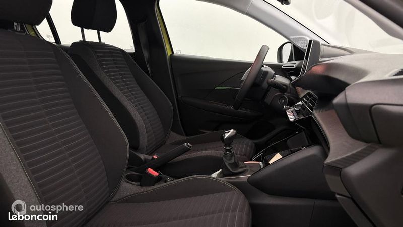 Peugeot 208 1.2 PureTech 100ch S&S Active (image 15)