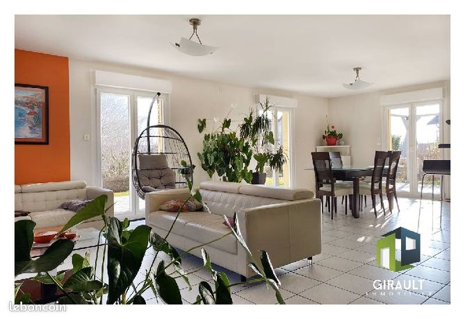 Maison 7 pièces 198 m²