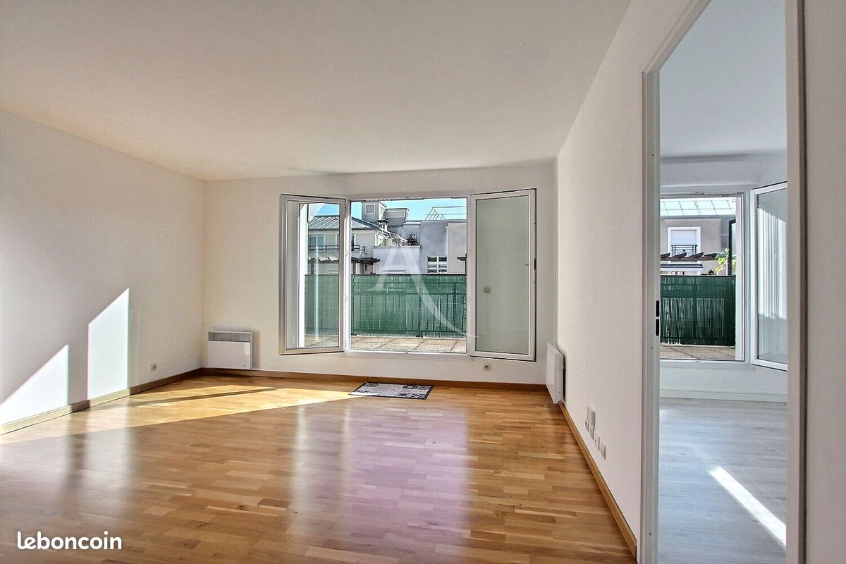 Appartement 5 pièces 94 m² · à Villeneuve-la-Garenne · 94 m² · 379 000 €