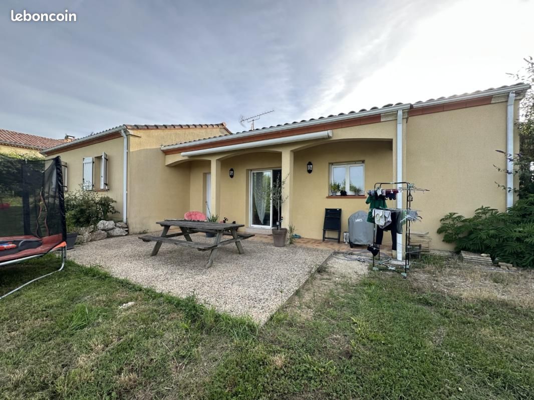 Maison 4 pièces 110 m² · à Moirax · 110 m² · 950 €