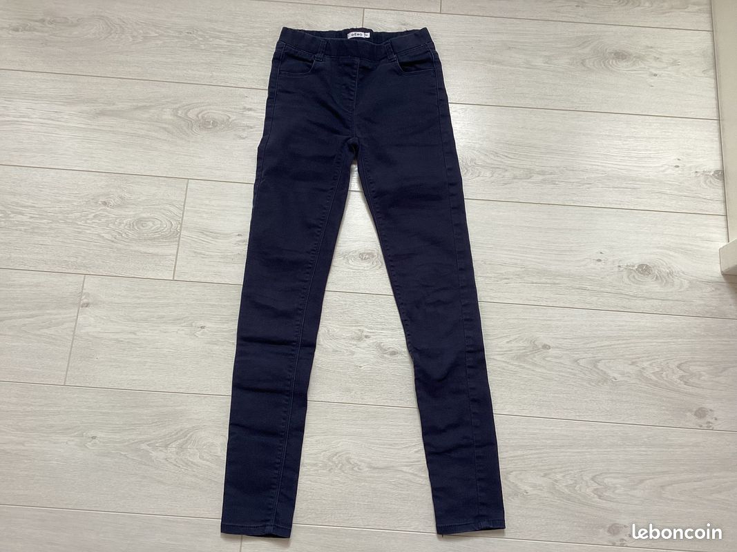 Lot pantalon 12 ans (image 1)