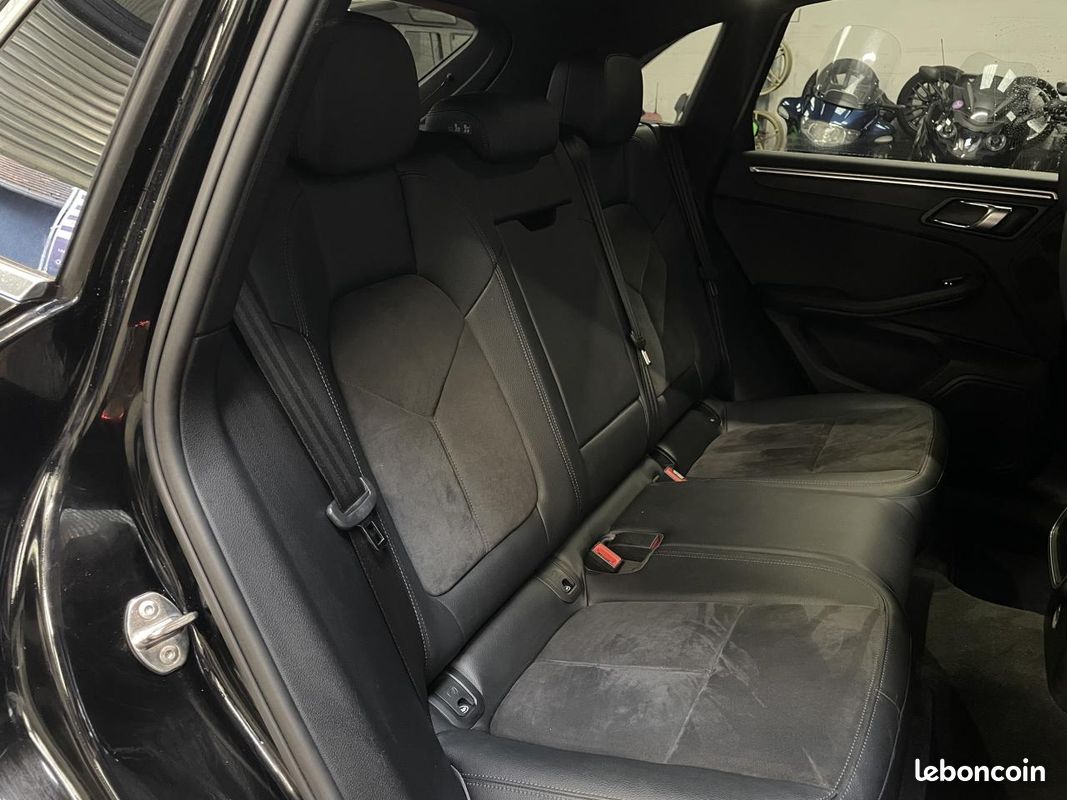 PORSCHE MACAN 2.0i 252ch PDK ENTRETIENT PORSCHE COMPLET/ 4 PNEUS NEUFS (image 12)