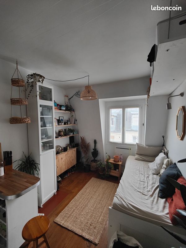 Appartement 1 pièce 12 m² · à Paris · 12 m² · 585 €/mois