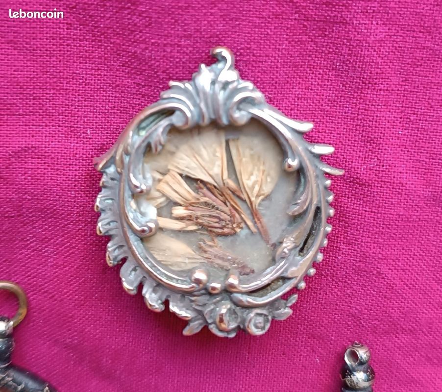 Broche Miniature Ancienne Peinte XIXe Siècle Napoléon III - Défaut D'émail, Travail Français