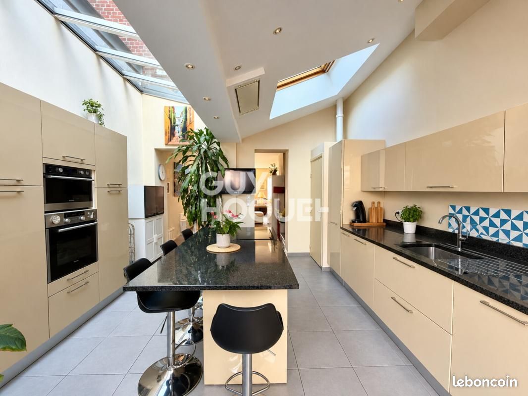 Maison 5 pièces 110 m² · à Marcq-en-Baroeul · 110 m² · 369 000 €