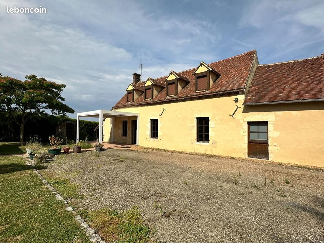 Maison 7 pièces 160 m² · à Perche en Nocé · 160 m² · 273 500 €