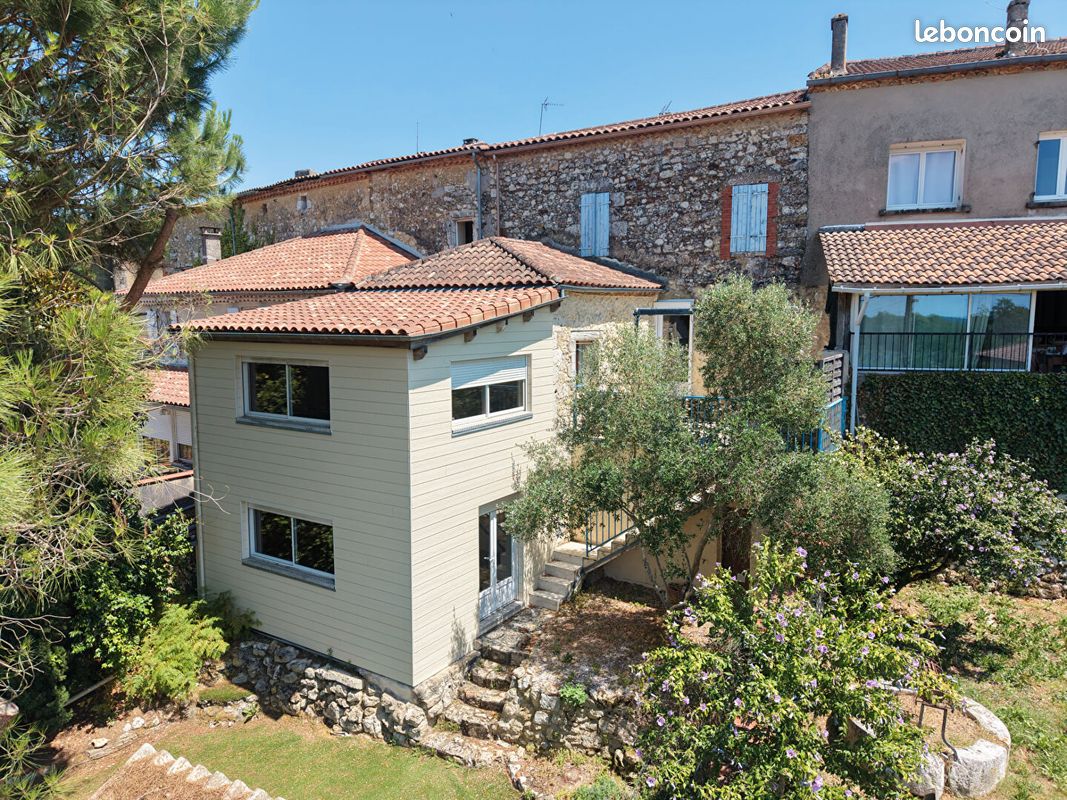 Maison 7 pièces 136 m² · à Gondrin · 136 m² · 175 000 €