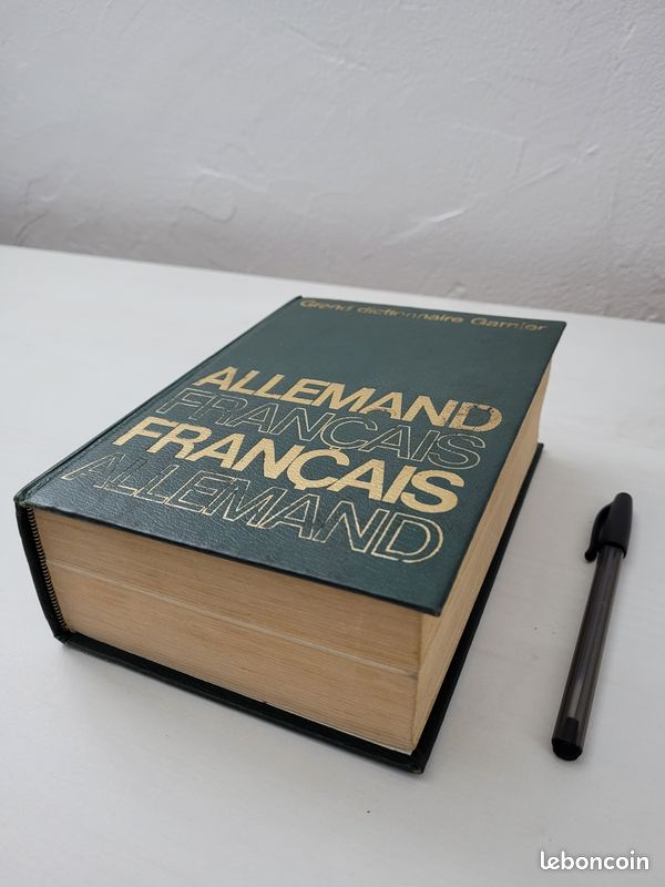 Dictionnaire Allemand Français grand format (image 2)