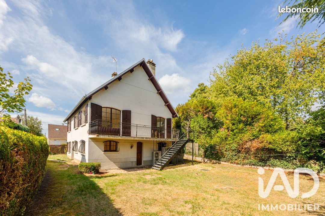 Maison 7 pièces 181 m² · à Margency · 181 m² · 559 000 €