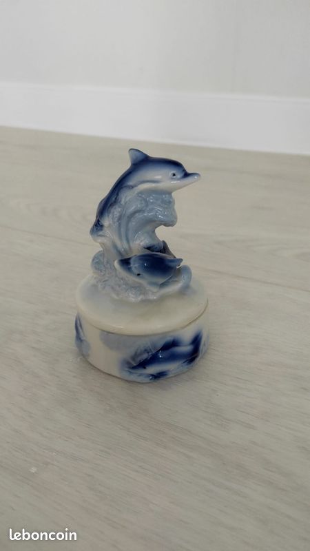 Boite à bijoux déco. Dauphins (image 1)