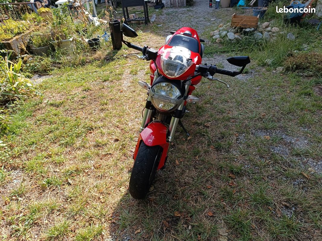 Ducati monster 696 (image 3)