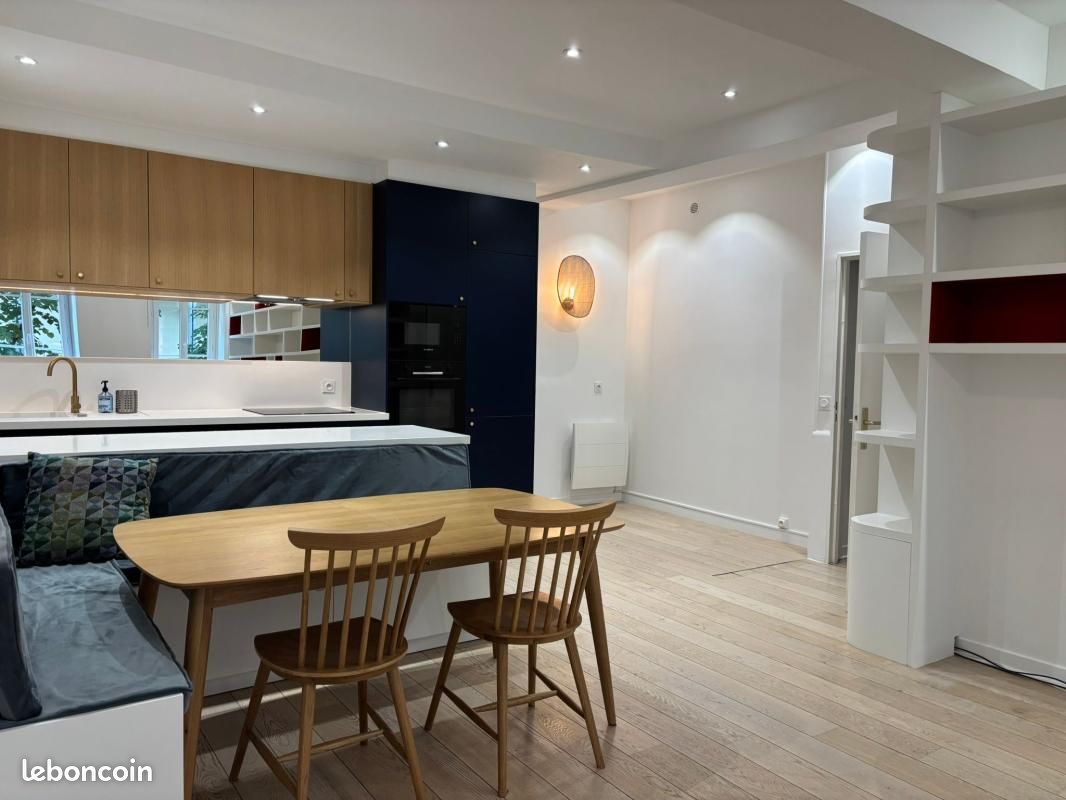 Appartement 3 pièces 77 m² · à Paris · 77 m² · 2 835 €/mois