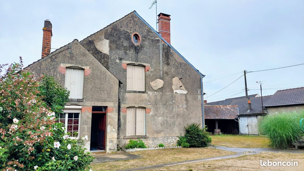 Maison 4 pièces 94 m² · à Mézières-lez-Cléry · 94 m² · 210 000 €