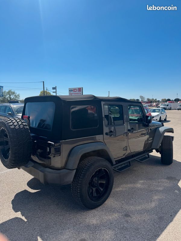 Jeep Wrangler 3.6V6 JK 284HP (image 4)