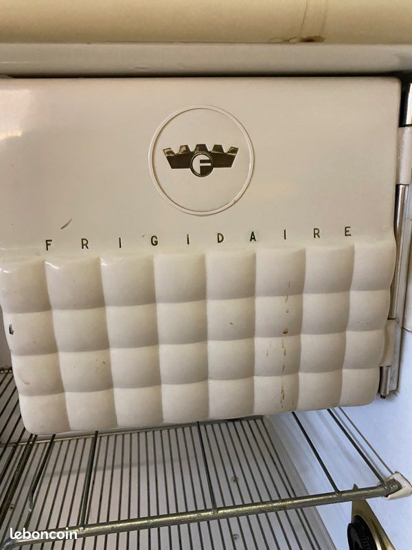Ancien frigidaire (image 5)