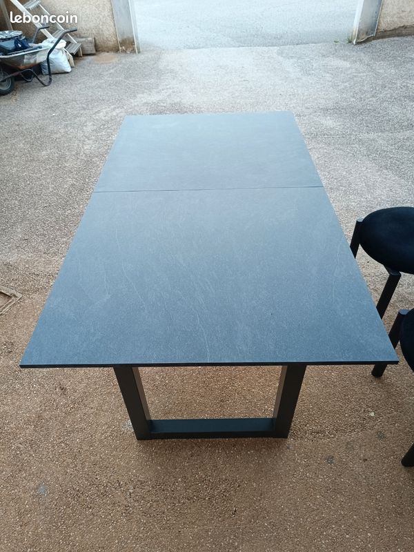 6 chaises + table (image 3)