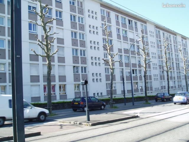 Parking Nantes · 120 €/mois