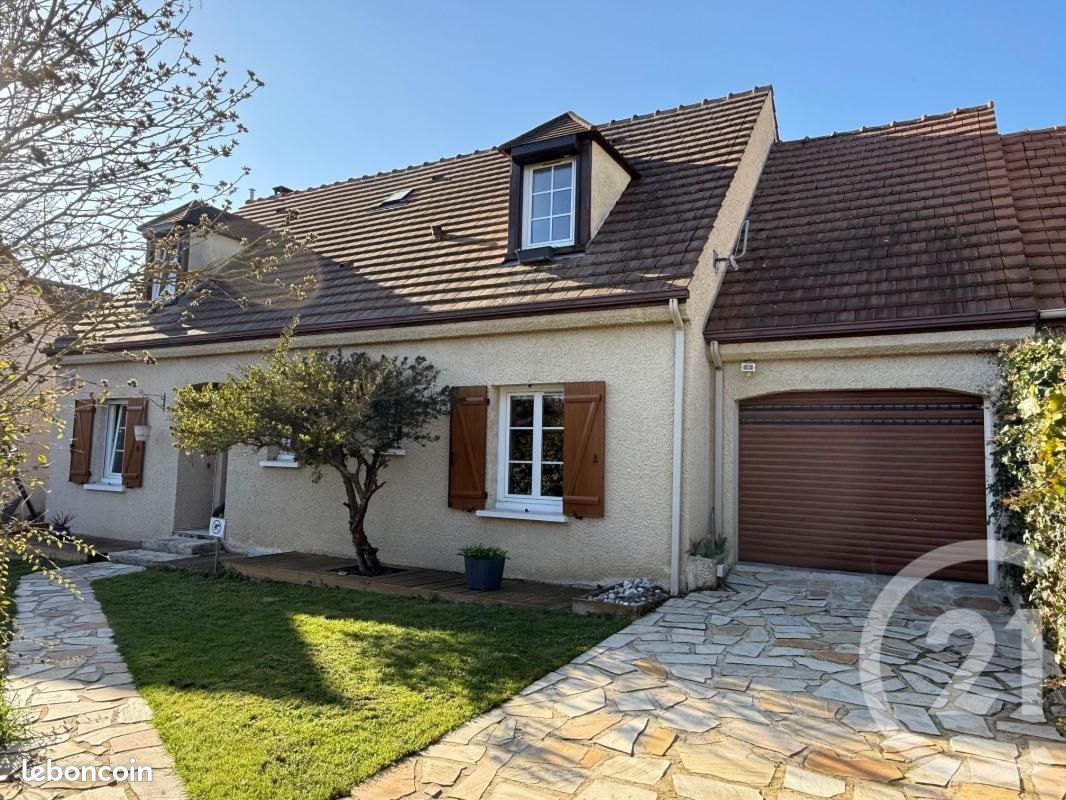 Maison 5 pièces 120 m² · à Santeuil · 120 m² · 349 000 €