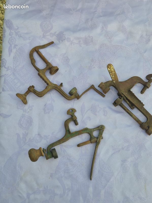 Lot de 3 certisseuses à cartouches (image 1)
