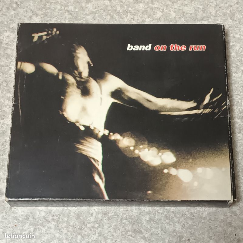 U2 " Band on the run" 2cd Box Deluxe (image 1)