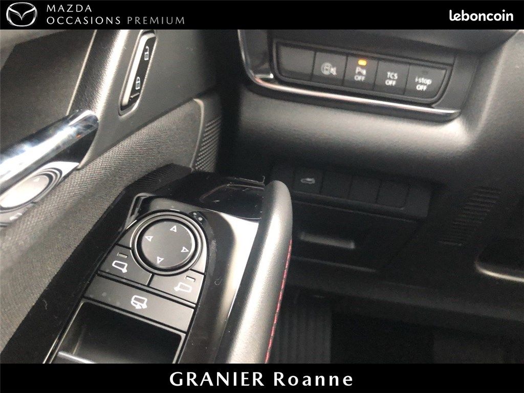 Mazda CX-30 2025 2.0L E-SKYACTIV X M HYBRID 186 CH 4X2 BVA6 Homura (image 14)