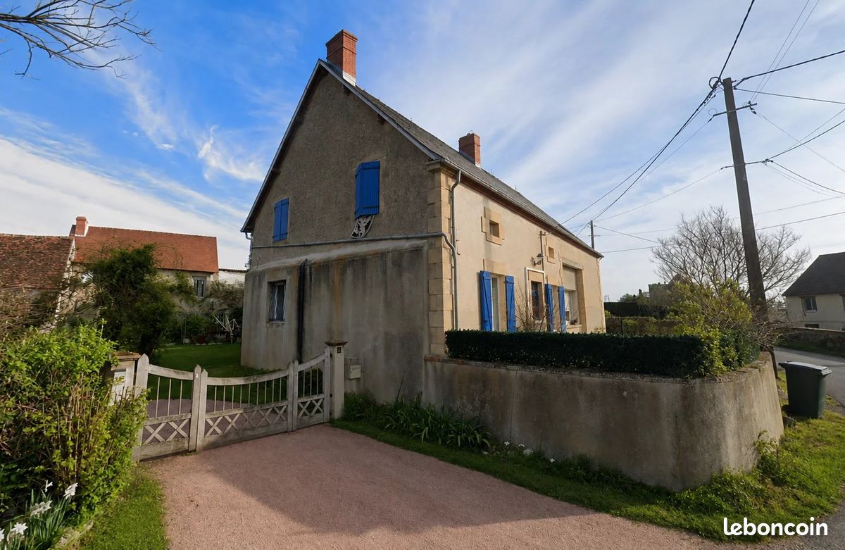 Maison 7 pièces 172 m² · à Louchy-Montfand · 172 m² · 170 000 €
