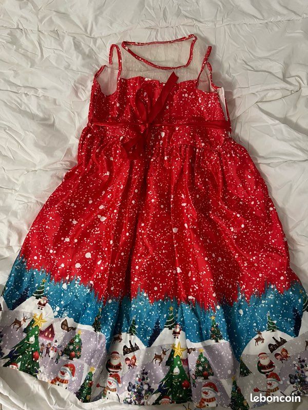 Robe Noël (image 1)