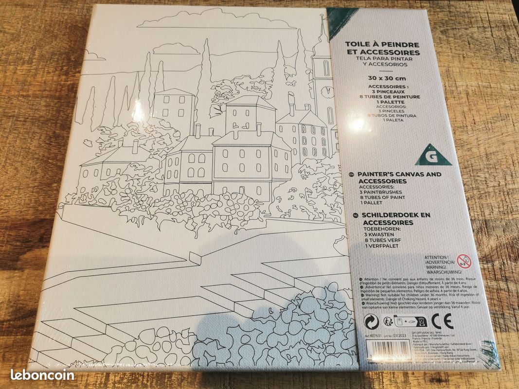 Toile à peindre et accessoires (image 1)