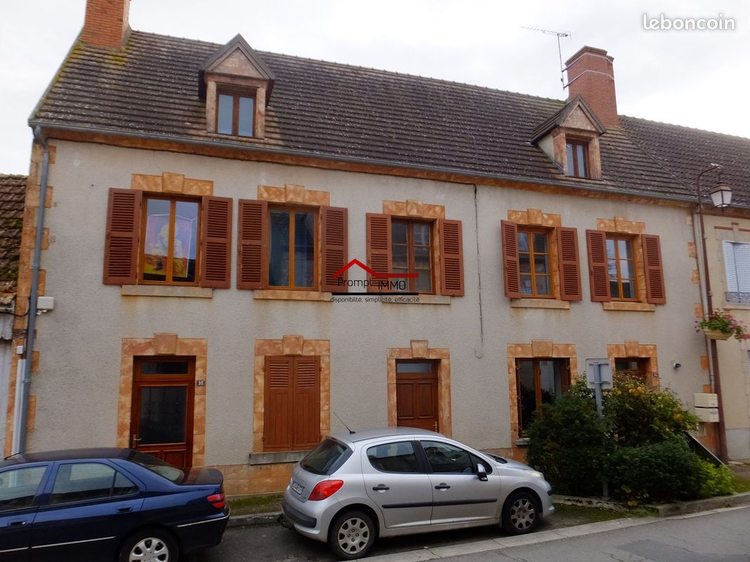Immeuble 138 m² · à Saulzais-le-Potier · 138 m² · 99 800 €
