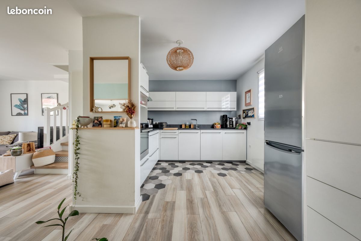 Maison 5 pièces 81 m² · aux Molières · 81 m² · 349 000 €
