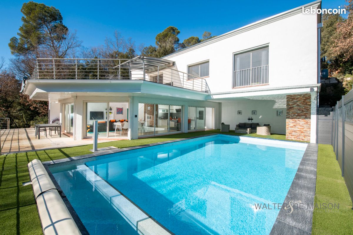 Maison 5 pièces 188 m² · à Brignoles · 188 m² · 780 000 €