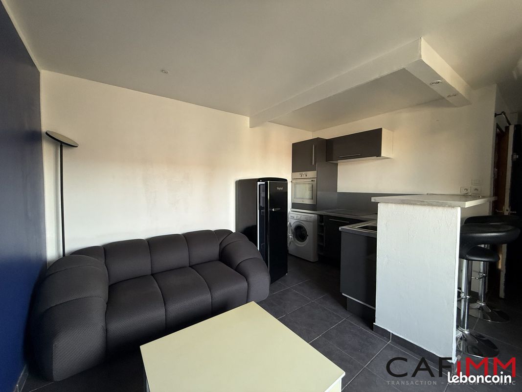 Appartement 2 pièces 33 m² · à Saint-Laurent-de-Mure · 33 m² · 595 €/mois