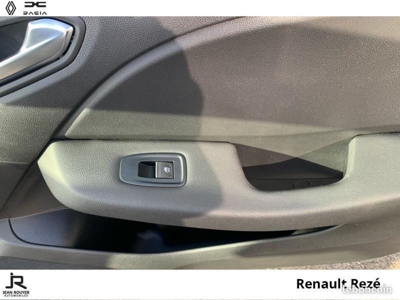 Renault Clio 1.0 TCe 90ch Evolution (image 24)