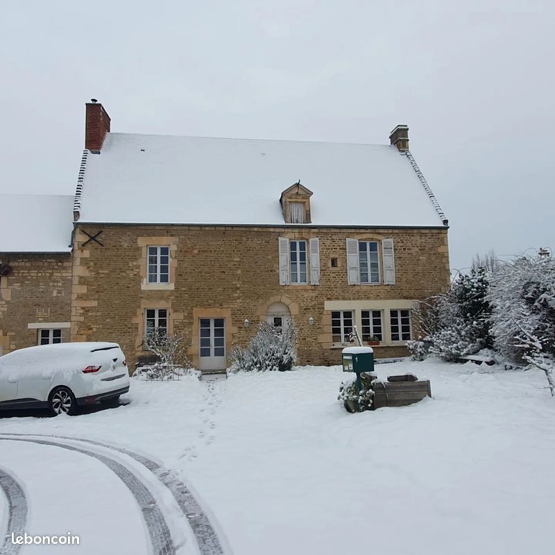 Maison 9 pièces 250 m² · à Fontaine-Étoupefour · 250 m² · 495 000 €
