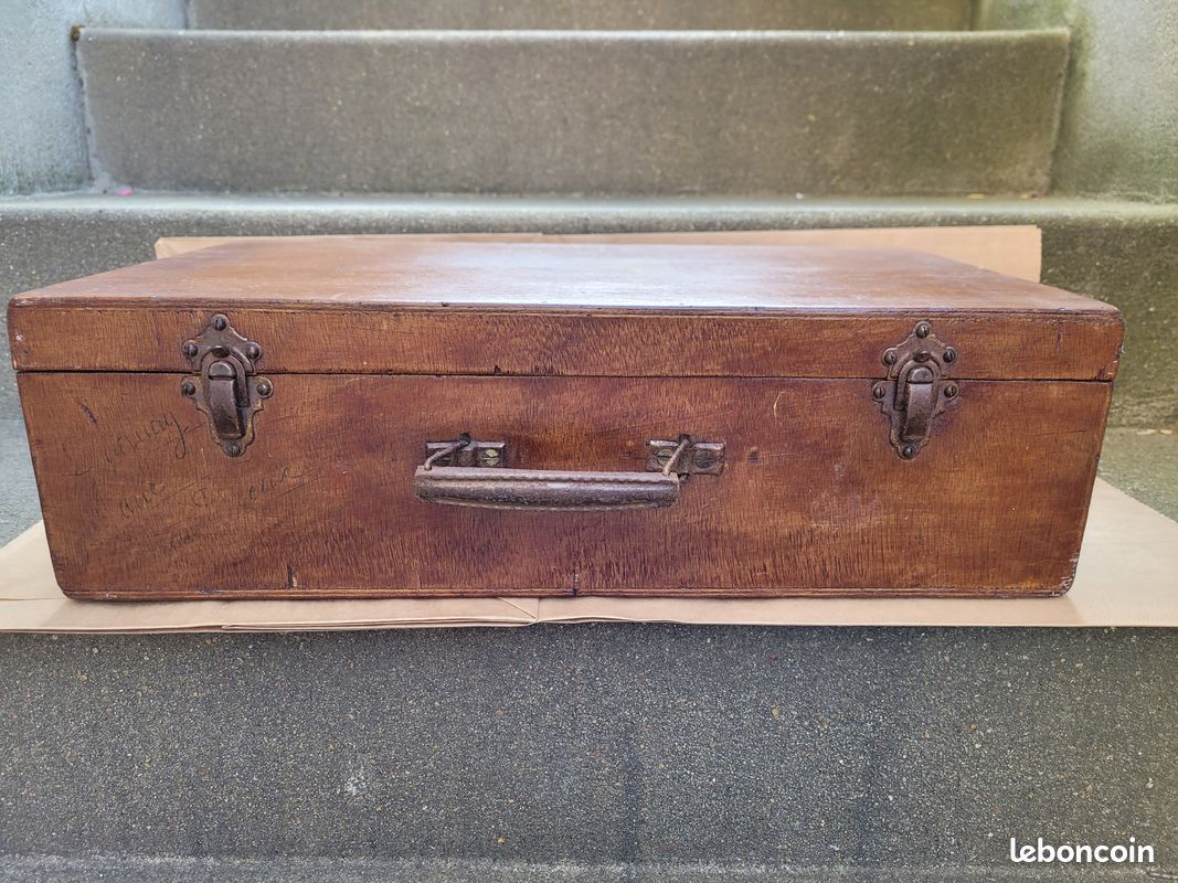 Valise en bois avec doublure décorative en fibres naturelles - Cal Fuster