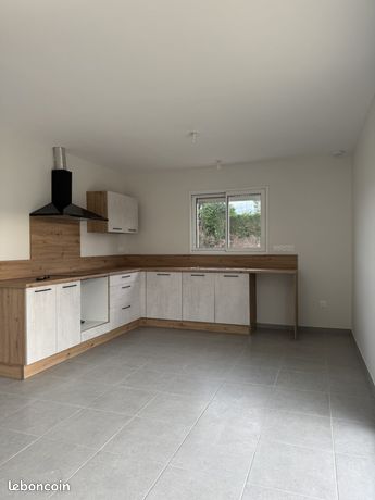 Propriété 4 pièces 84 m²
