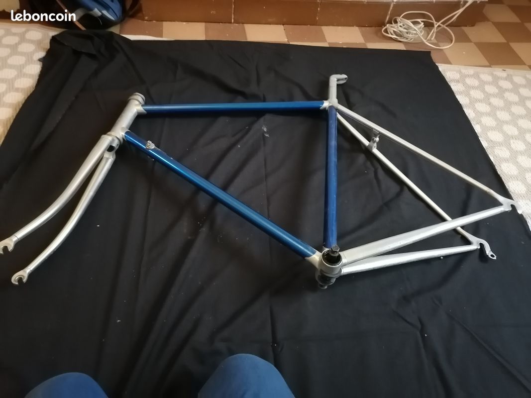 Cadre velo vintage (image 1)