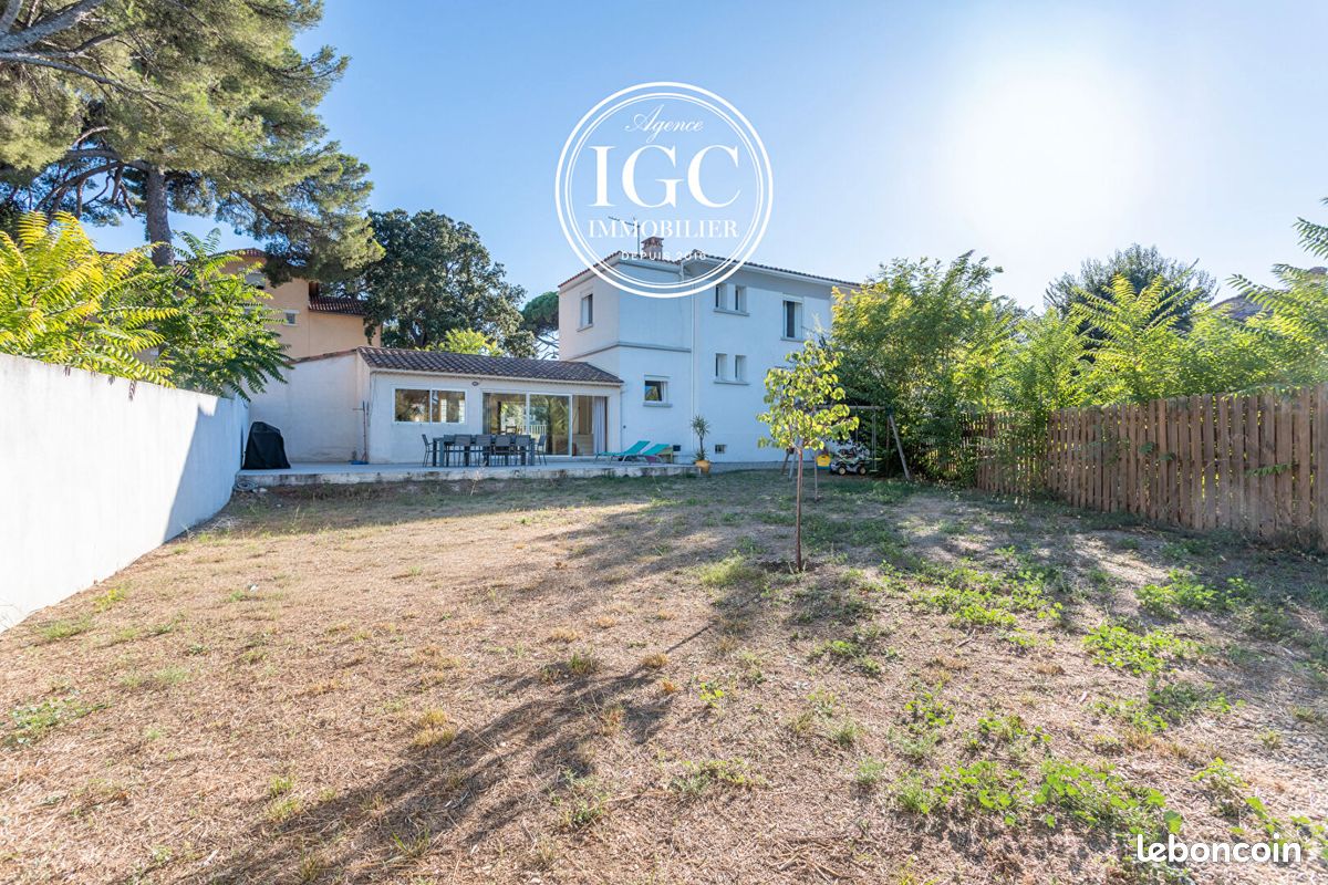 Maison 4 pièces 152 m² · à Châteauneuf-les-Martigues · 152 m² · 470 000 €