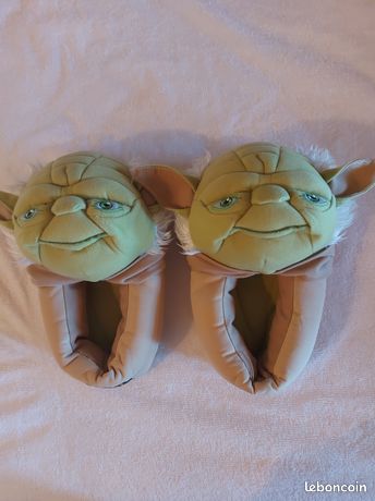 Pantoufles maître yoda Chaussures