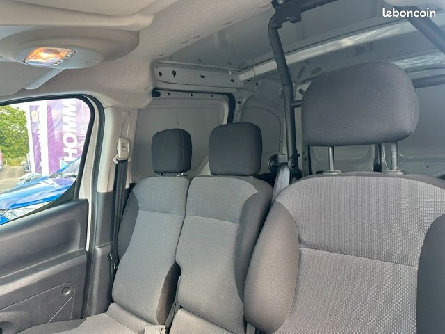 Peugeot PARTNER L1 1.6 VTI 98CH PREMIUM PACK DISTRIBUTION NEUVE (image 3)