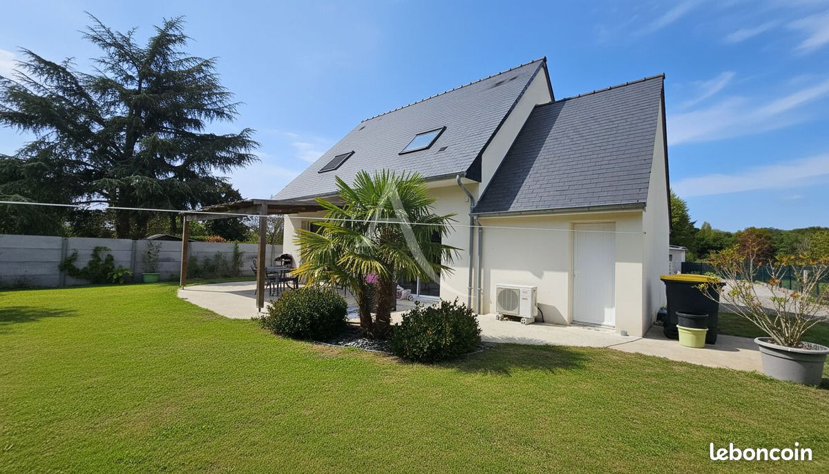 Maison 6 pièces 101 m² · à Saint-Denis-de-l'Hôtel · 101 m² · 265 500 €