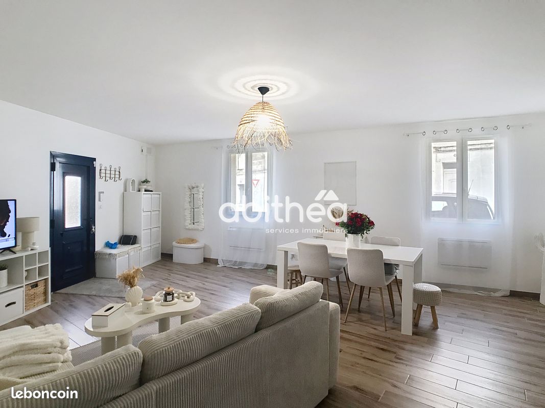 Maison 7 pièces 140 m² · à Angoulême · 140 m² · 224 400 €