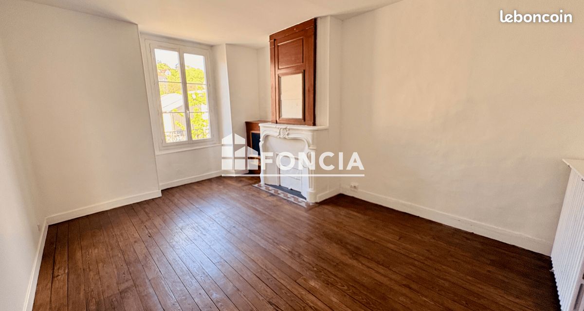 Maison 3 pièces 75 m² · à Étampes · 75 m² · 169 000 €
