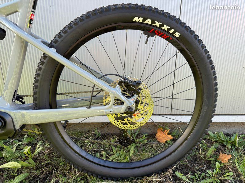 Vélo MOUSTACHE - Samedi 27 OFF 4- 2024 - NEUF (image 2)